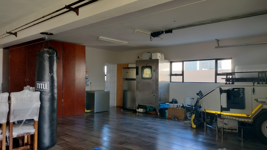 3 Bedroom Property for Sale in Grootbrakhoogte Western Cape